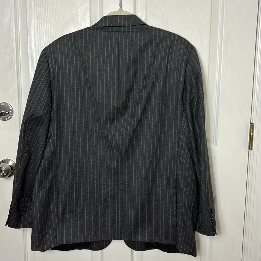 LAUREN Ralph Lauren wool cashmere gray pinstripe blazer size 46 R sports coat